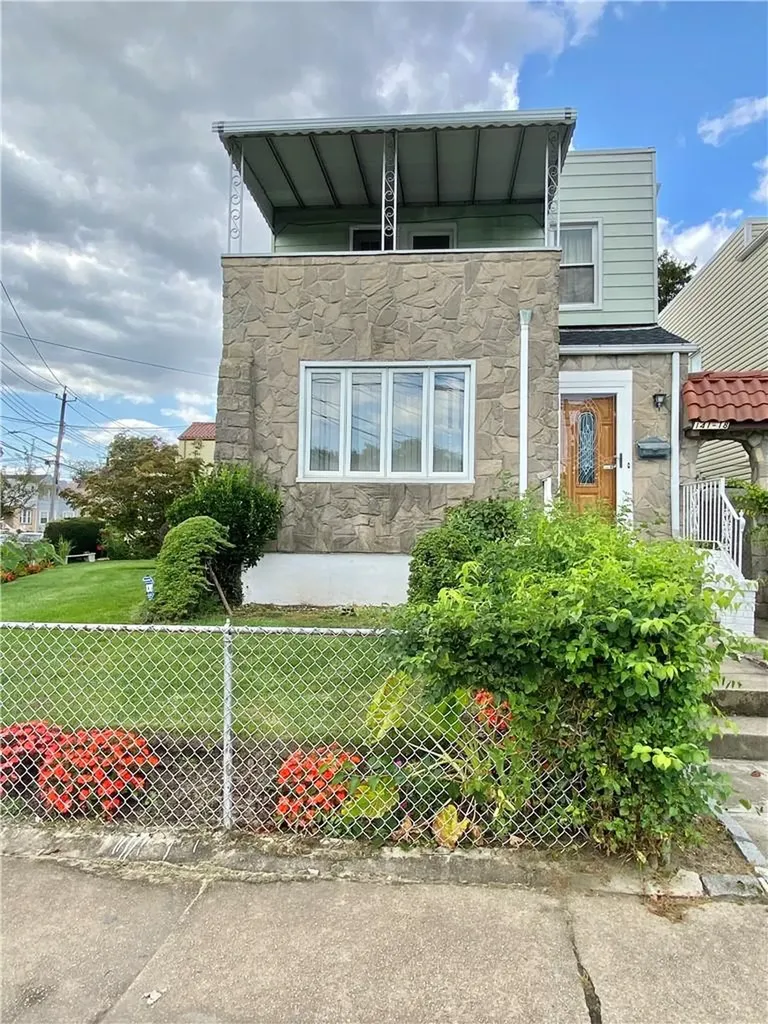 14118 230th Place Laurelton NY 11413