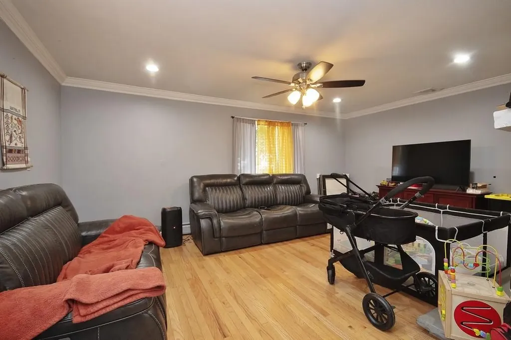 65 Blauvelt Road Nanuet NY 10954