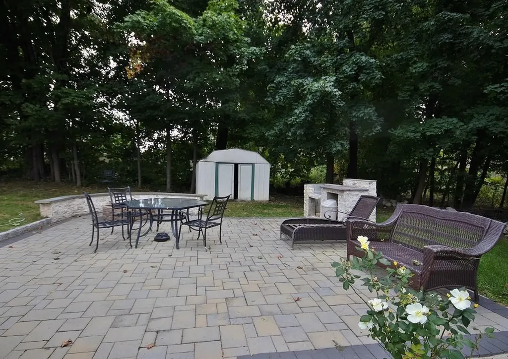 65 Blauvelt Road Nanuet NY 10954