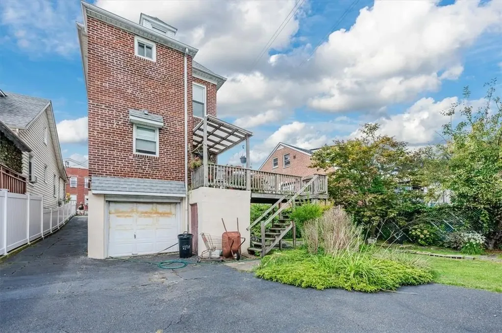 750 Edison Avenue Bronx NY 10465