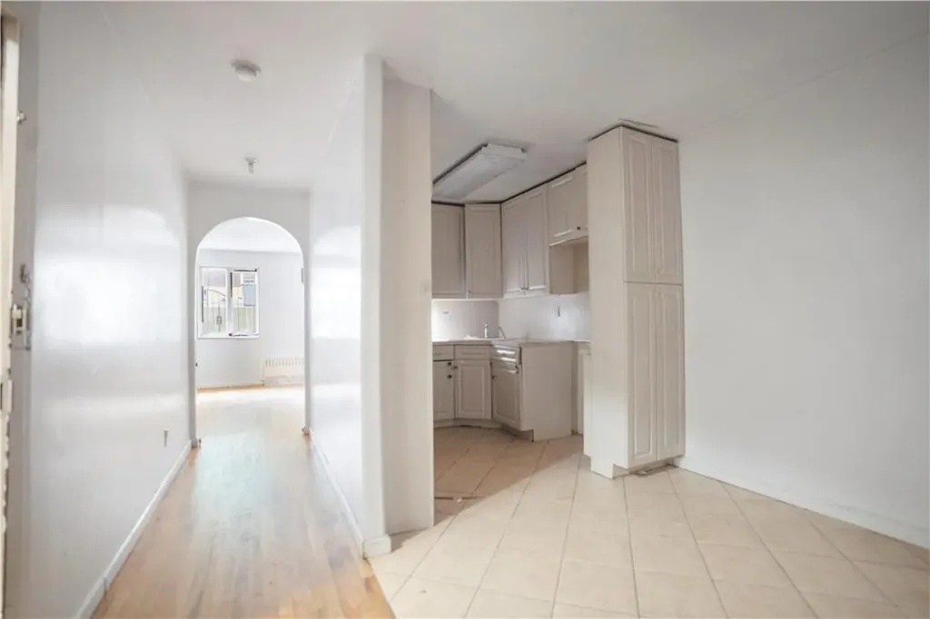 36 Broadway Brooklyn NY 11249