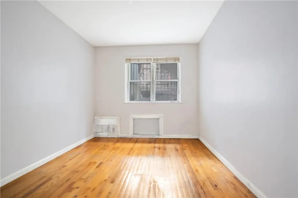 36 Broadway Brooklyn NY 11249