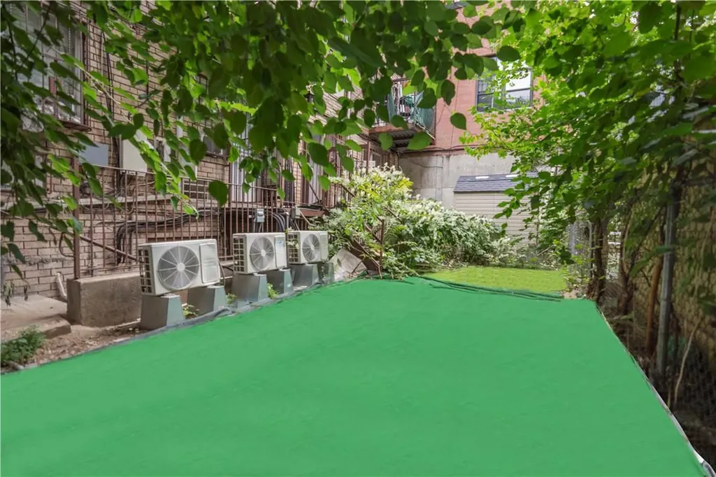 36 Broadway Brooklyn NY 11249