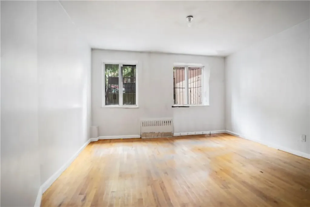 36 Broadway Brooklyn NY 11249