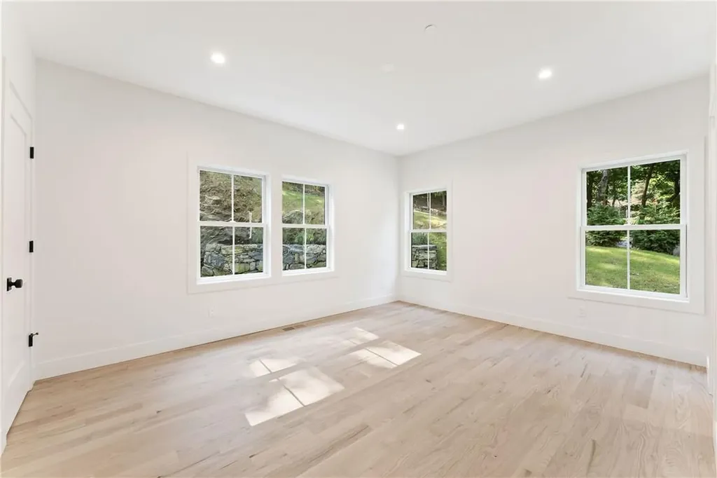 56 Mulligan Lane Irvington NY 10533