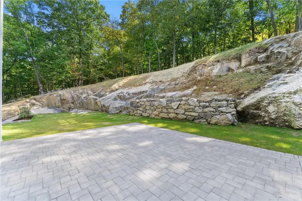 56 Mulligan Lane Irvington NY 10533