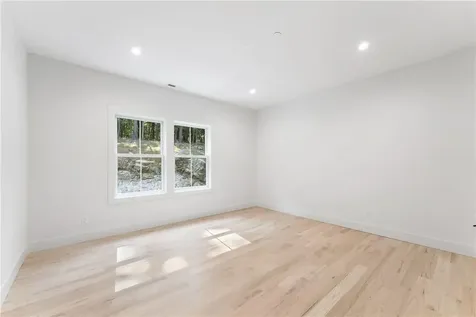 56 Mulligan Lane Irvington NY 10533