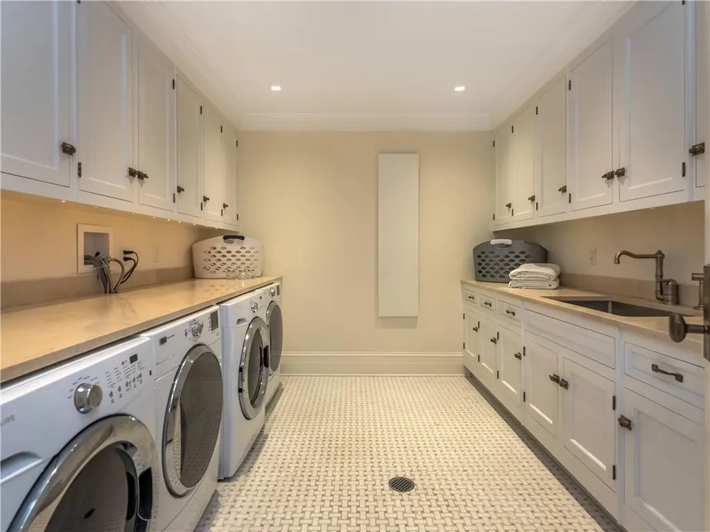 53 Park Drive S Rye NY 10580