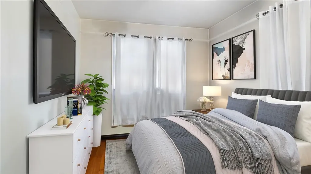 3131 Sands Place Bronx NY 10461