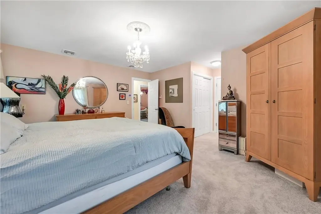 62 Tennyson Drive Nanuet NY 10954