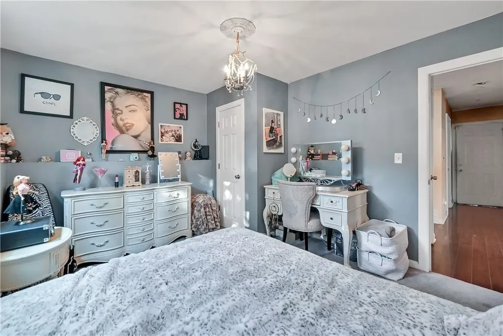 62 Tennyson Drive Nanuet NY 10954