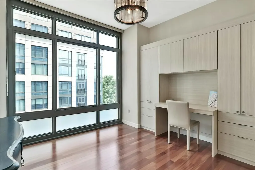 25 City Place White Plains NY 10601