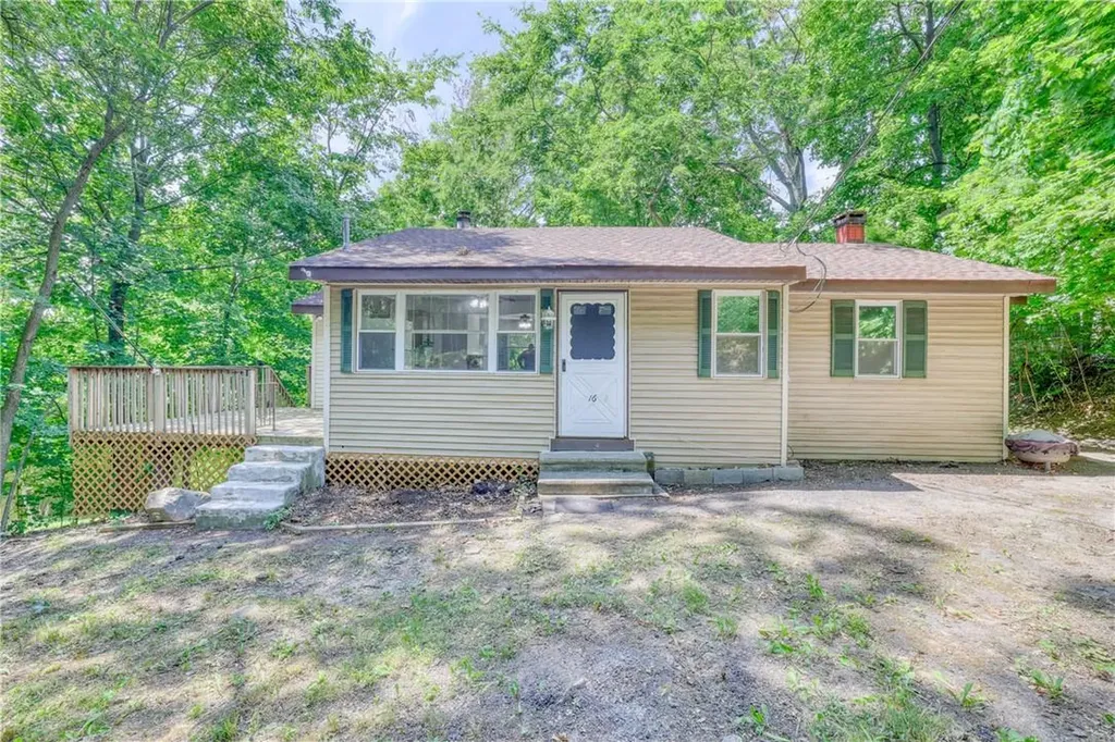 16 Sunrise Trail Monroe NY 10950