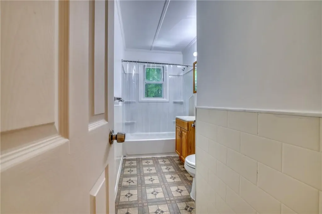 16 Sunrise Trail Monroe NY 10950