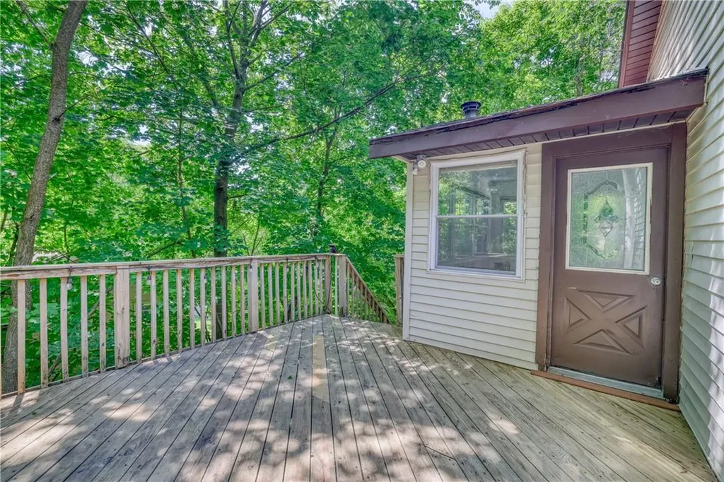 16 Sunrise Trail Monroe NY 10950