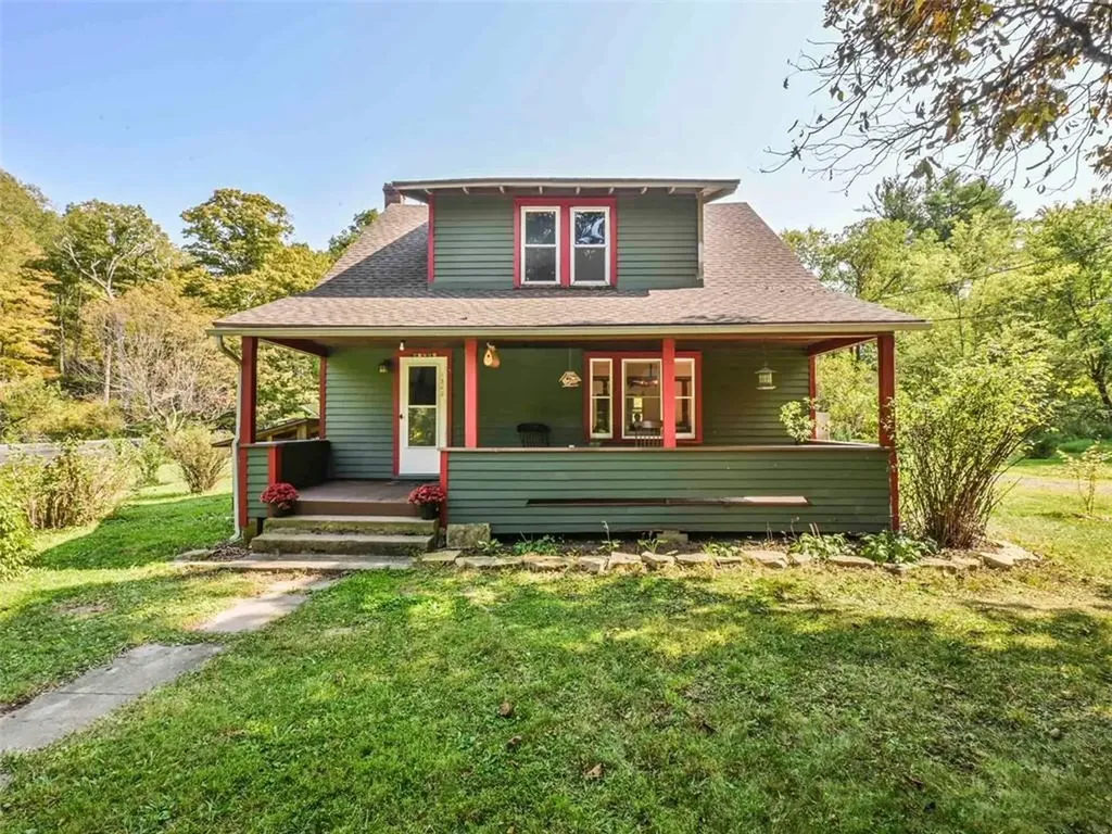 1346 Old Post Road Ulster Park NY 12487