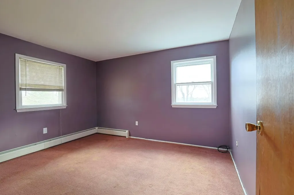 51 Patrick Drive Bloomingburg NY 12721