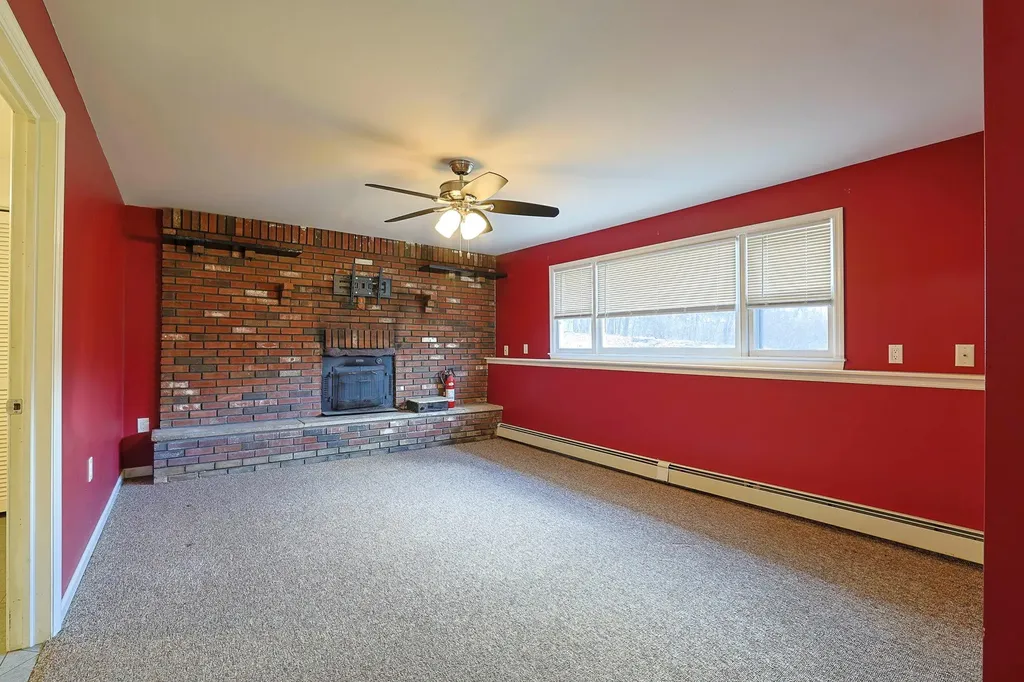 51 Patrick Drive Bloomingburg NY 12721
