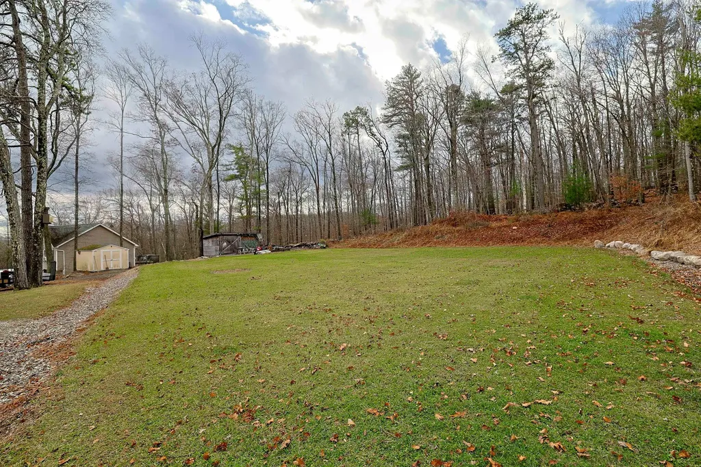 51 Patrick Drive Bloomingburg NY 12721