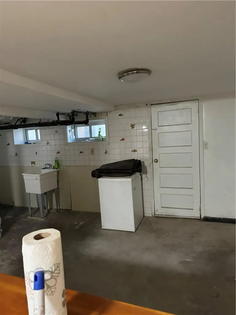 8013 86th Road Woodhaven NY 11421