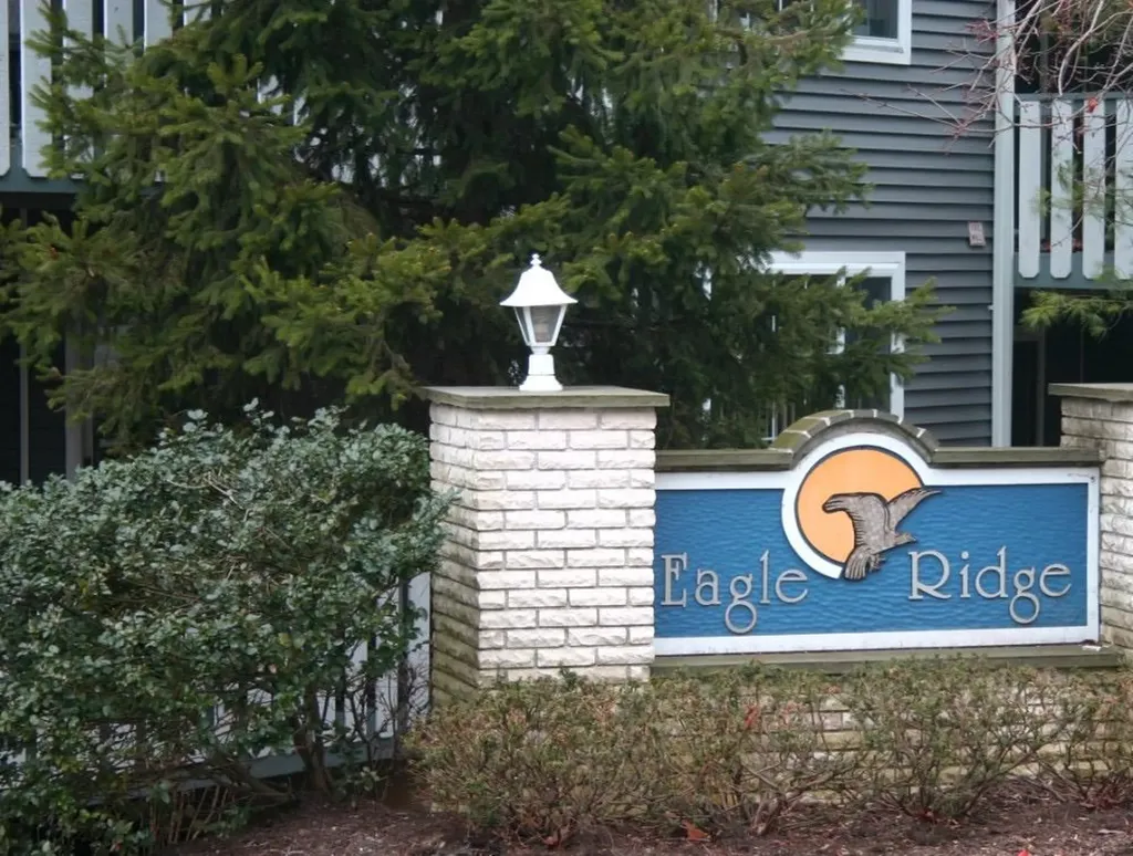 18 Eagle Ridge Way Nanuet NY 10954