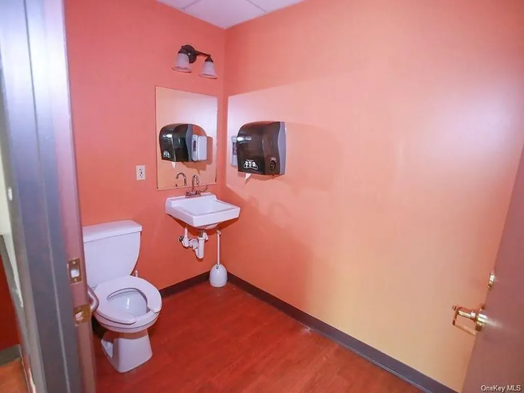 4 Corwin Court Newburgh NY 12550