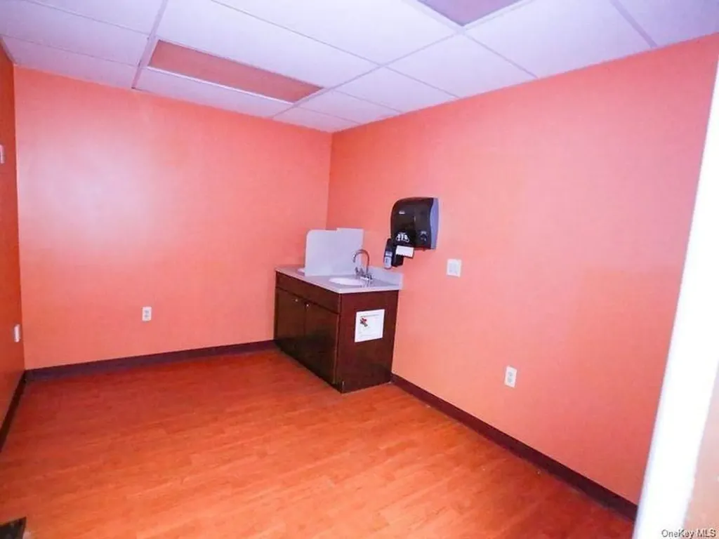 4 Corwin Court Newburgh NY 12550