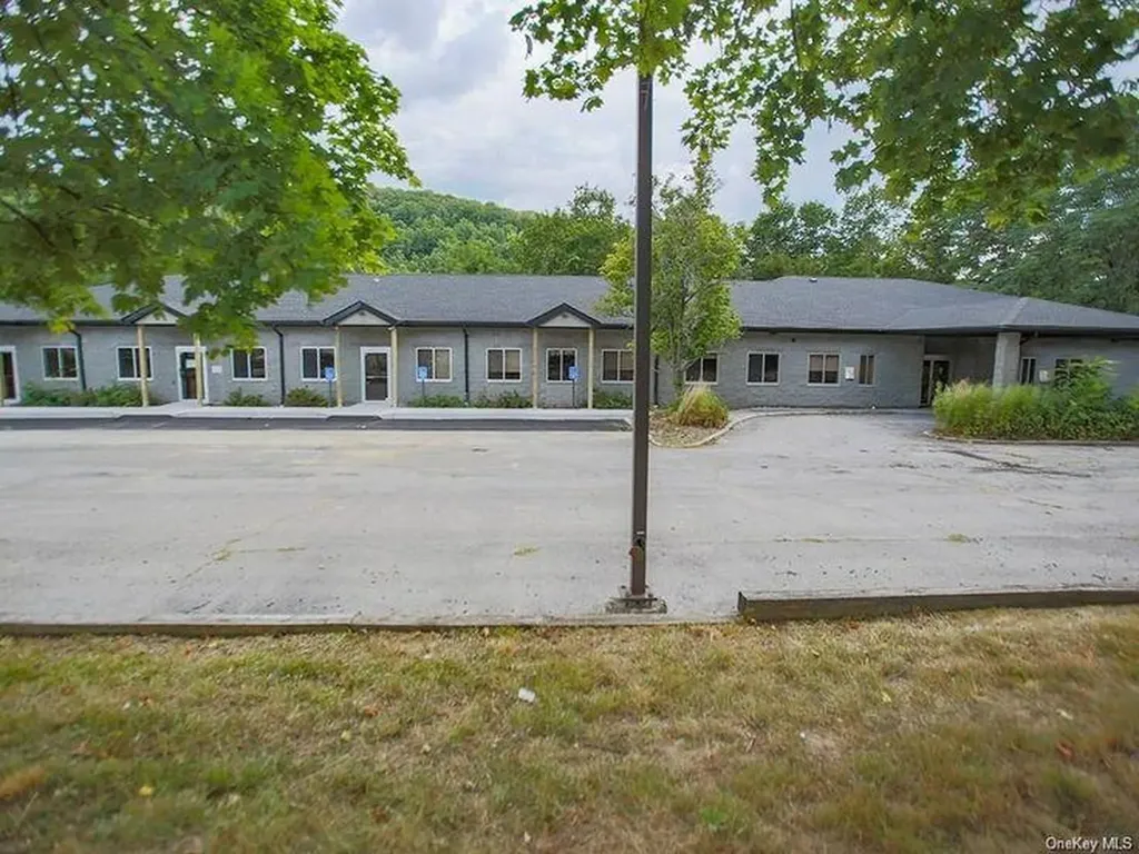 4 Corwin Court Newburgh NY 12550
