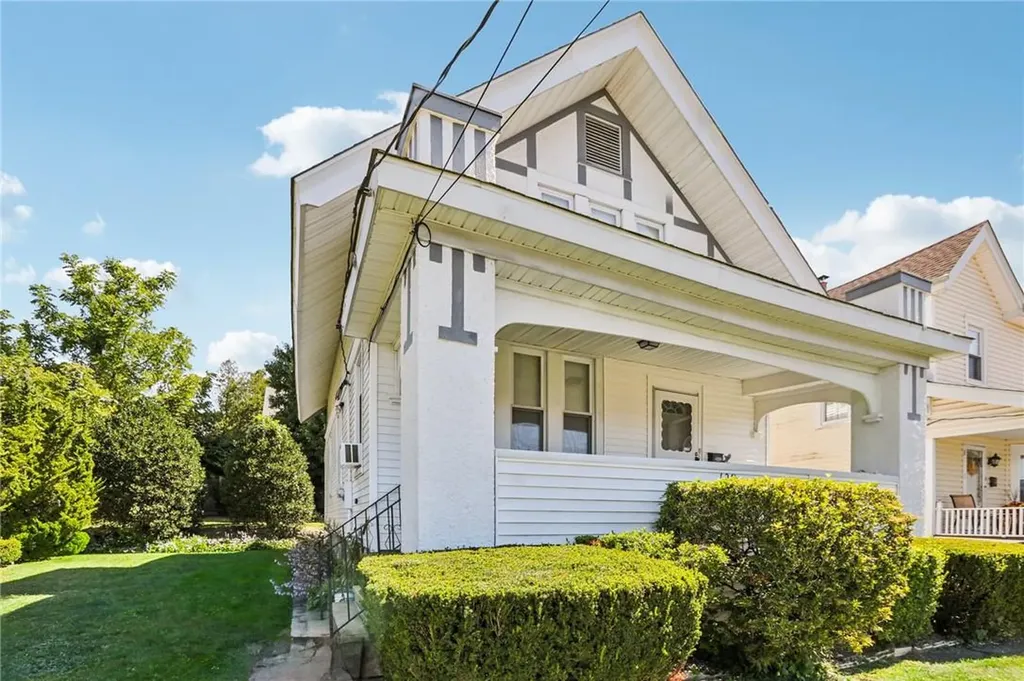 128 Wickes Avenue Yonkers NY 10701
