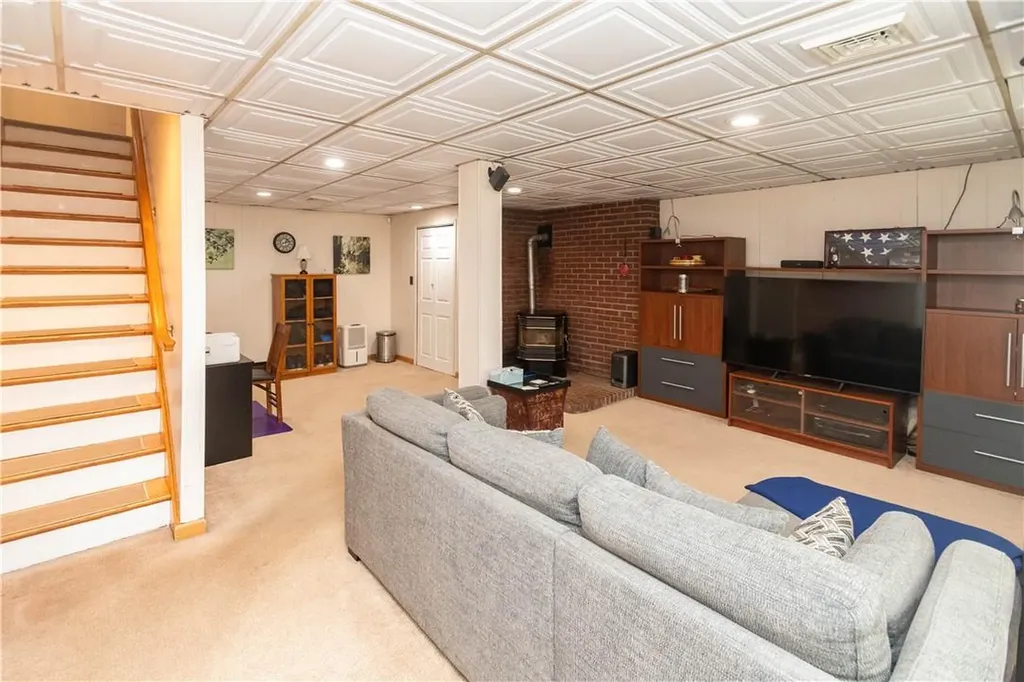 128 Haviland Drive Patterson NY 12563