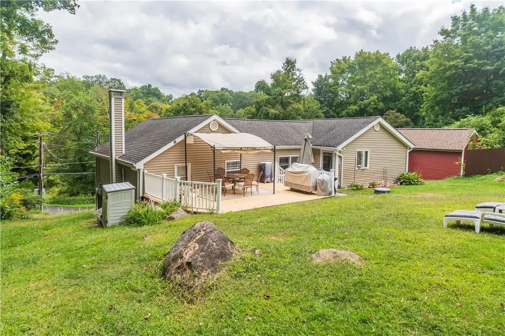 128 Haviland Drive Patterson NY 12563