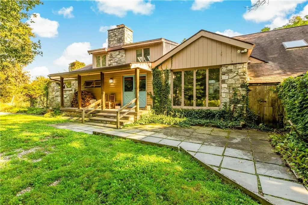 421 E Mountain Road N Cold Spring NY 10516