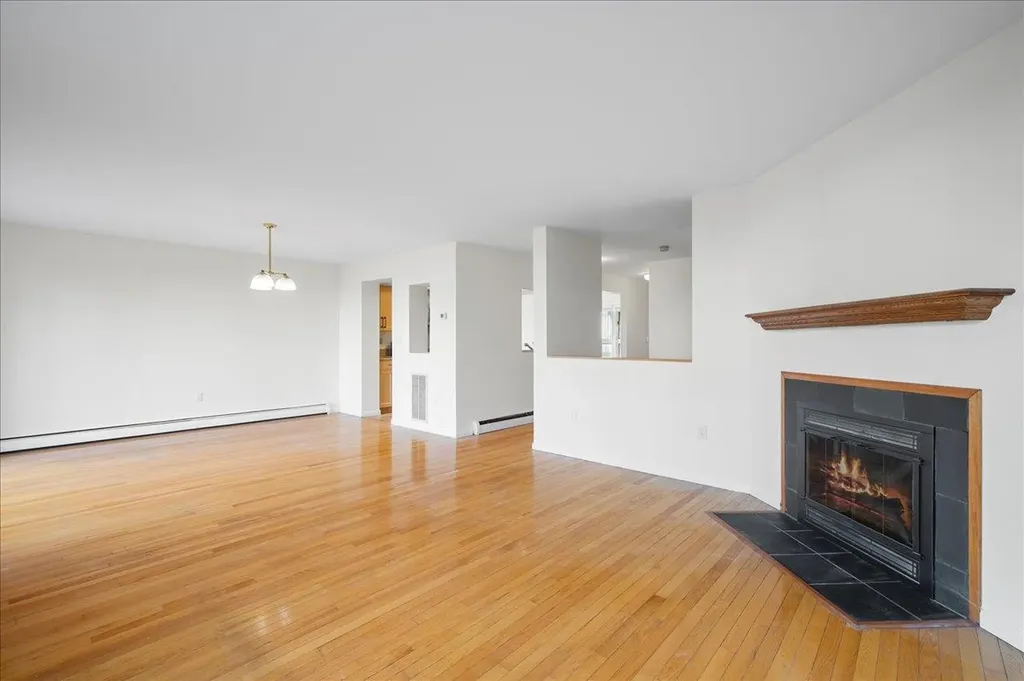 53 Tulip Tree Lane Mamaroneck NY 10543