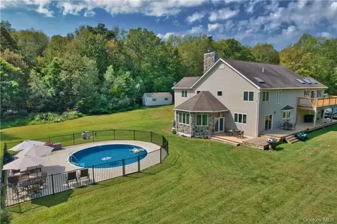 75 Monahan Road Port Jervis NY 12771