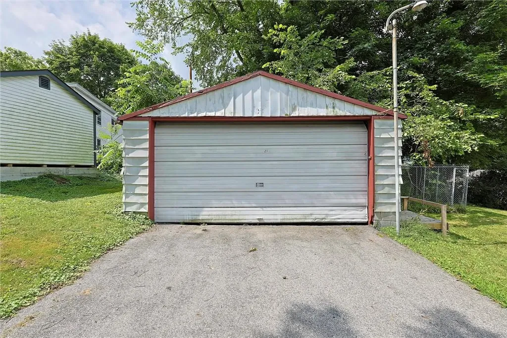 41 Maple Street Walden NY 12586