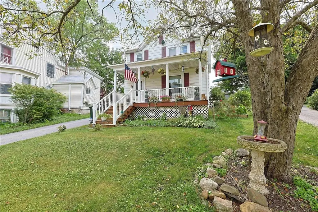 41 Maple Street Walden NY 12586