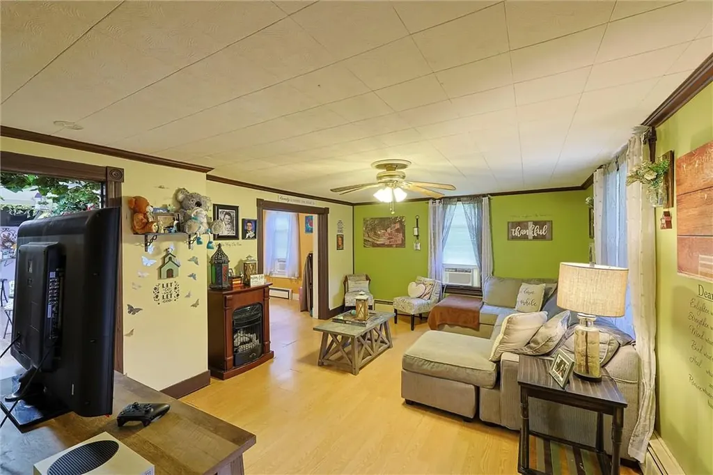 41 Maple Street Walden NY 12586