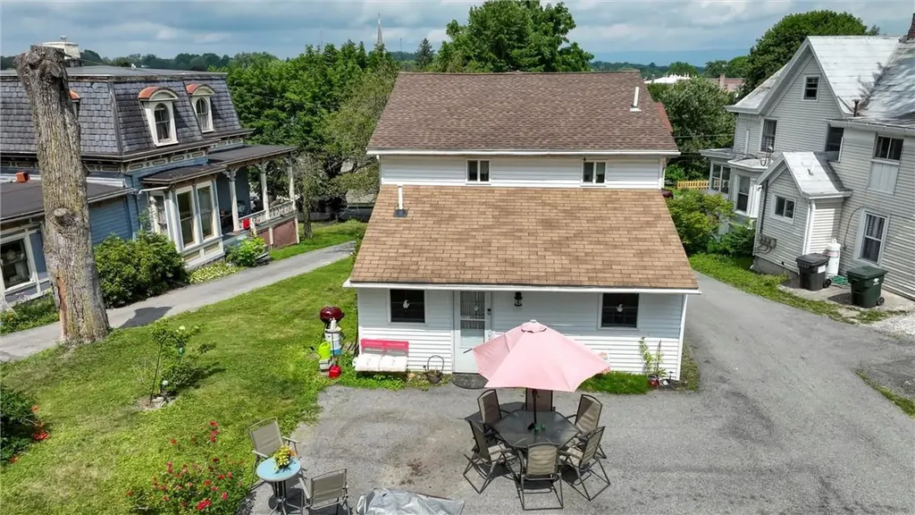 41 Maple Street Walden NY 12586