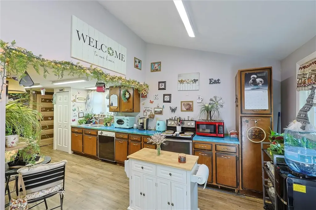 41 Maple Street Walden NY 12586