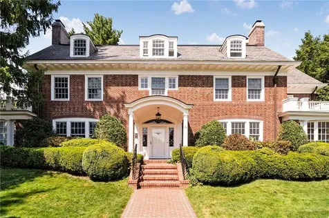 274 Broadview Avenue New Rochelle NY 10804
