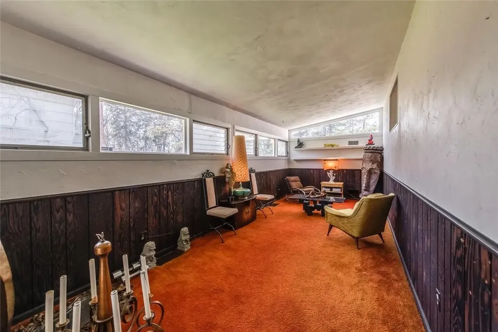 16 Garfield Place Poughkeepsie NY 12601