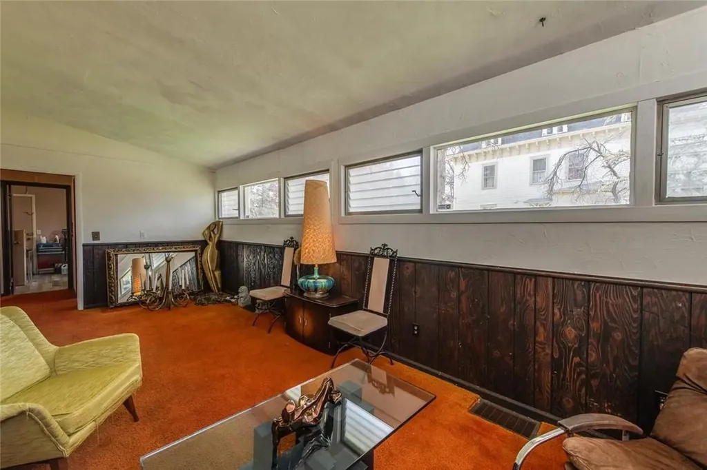 16 Garfield Place Poughkeepsie NY 12601