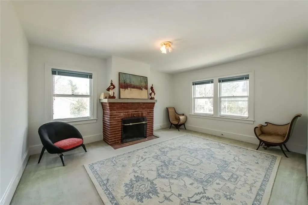 16 Garfield Place Poughkeepsie NY 12601