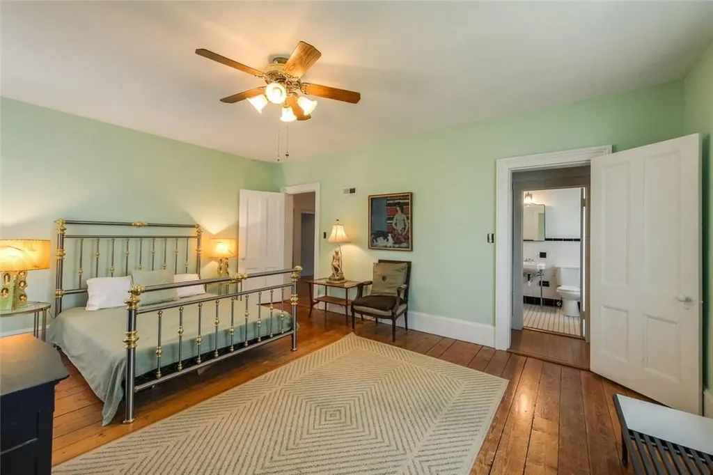 16 Garfield Place Poughkeepsie NY 12601