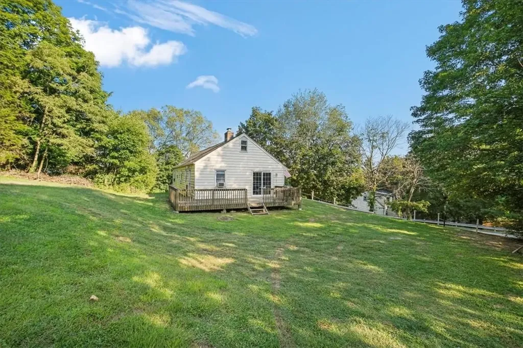 62 Hillcrest Drive Poughkeepsie NY 12603