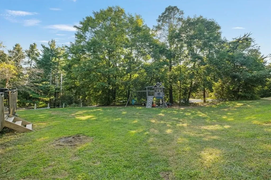 62 Hillcrest Drive Poughkeepsie NY 12603