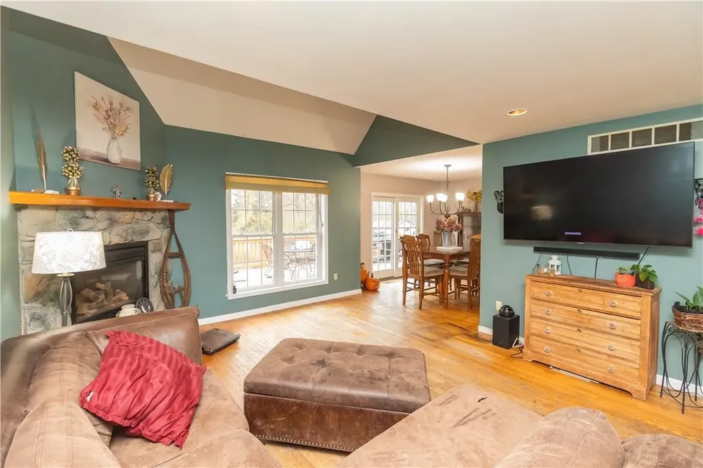 181 David Drive Pleasant Valley NY 12601