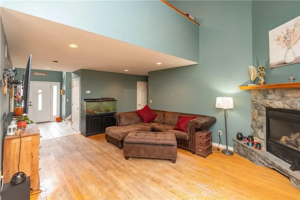 181 David Drive Pleasant Valley NY 12601