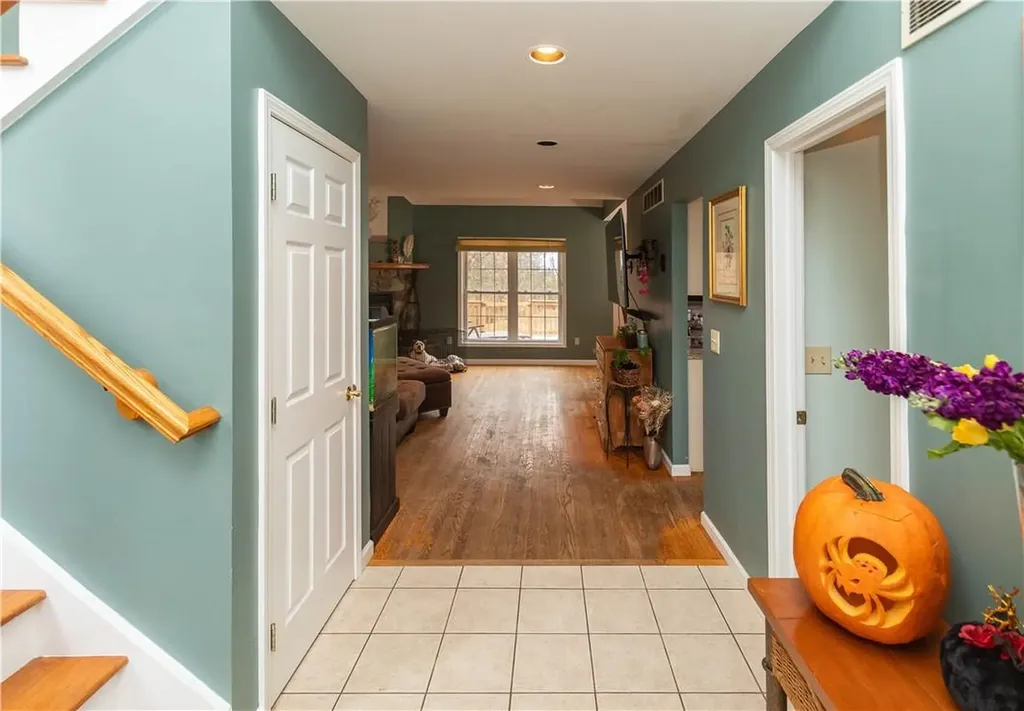 181 David Drive Pleasant Valley NY 12601