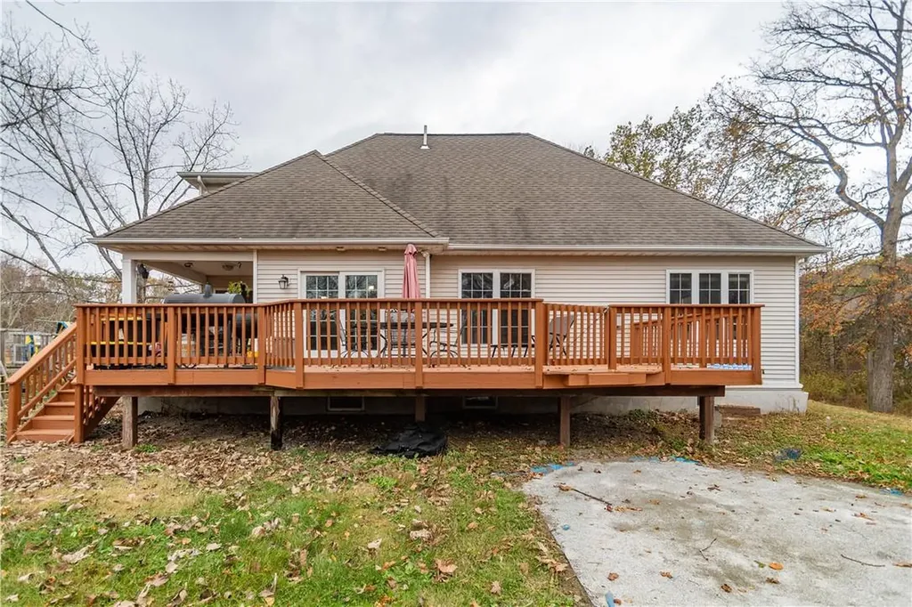 181 David Drive Pleasant Valley NY 12601